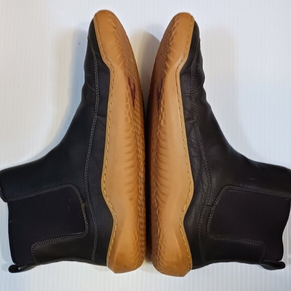 Vivo Barefoot Brown Leather Boots - Picture 6 of 6